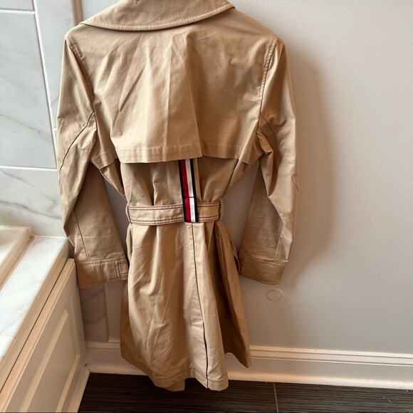 Tommy Hilfiger Women's khaki trench coat with Blue Red White Stripes Size M - Picture 2 of 8